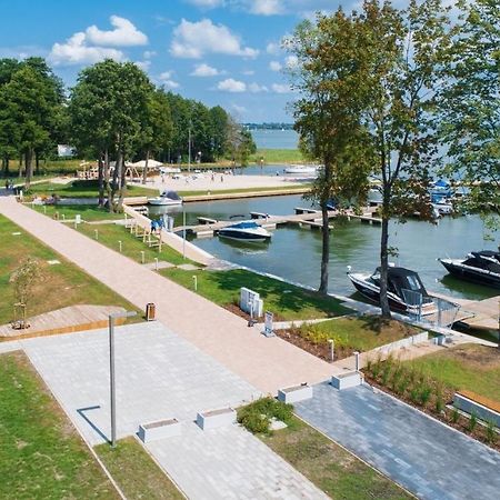 Apartament Nautica Resort Q4Apartments Giżycko Kültér fotó