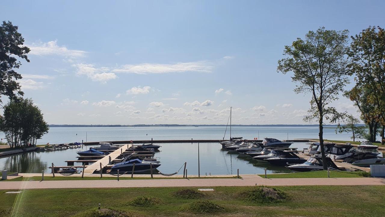 Apartament Nautica Resort Q4Apartments Giżycko Kültér fotó